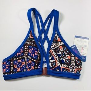 UO Without Walls Mosaic Sport Bra Blue Pink